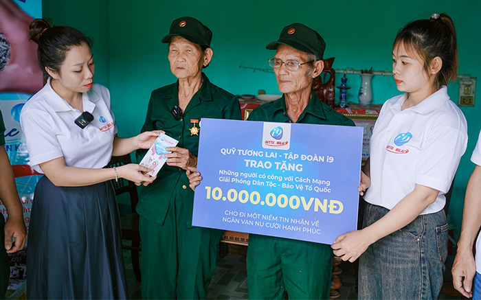 Hỗ trợ khách hàng OKVIP